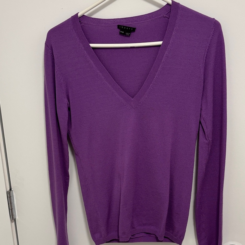 Theory V Neck Sweater- Size XS